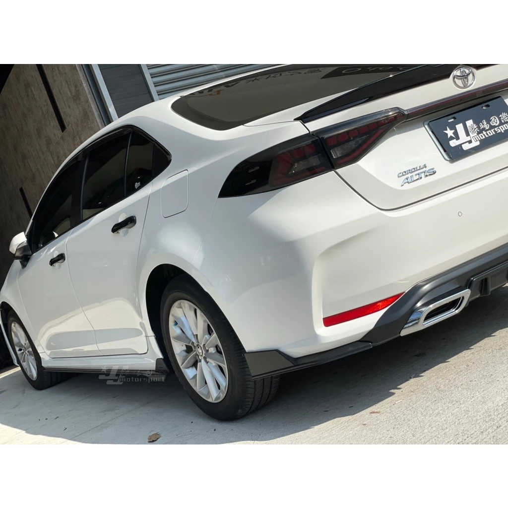 全新 ALTIS 12代 19 20 21 2019 2020 2021年 RF 夜色空力版 側裙 側群 消光黑