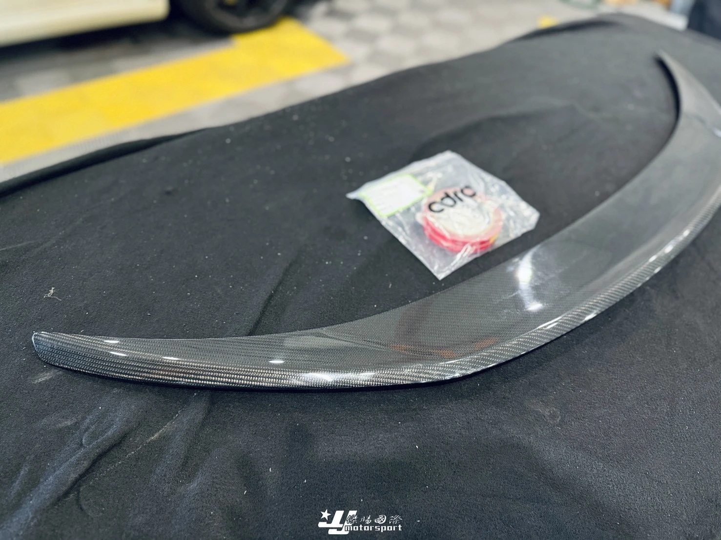 全新 特斯拉 TESLA MODEL3 MODEL 3 煥新3 正 ADRO 乾式碳纖維 乾碳 尾翼