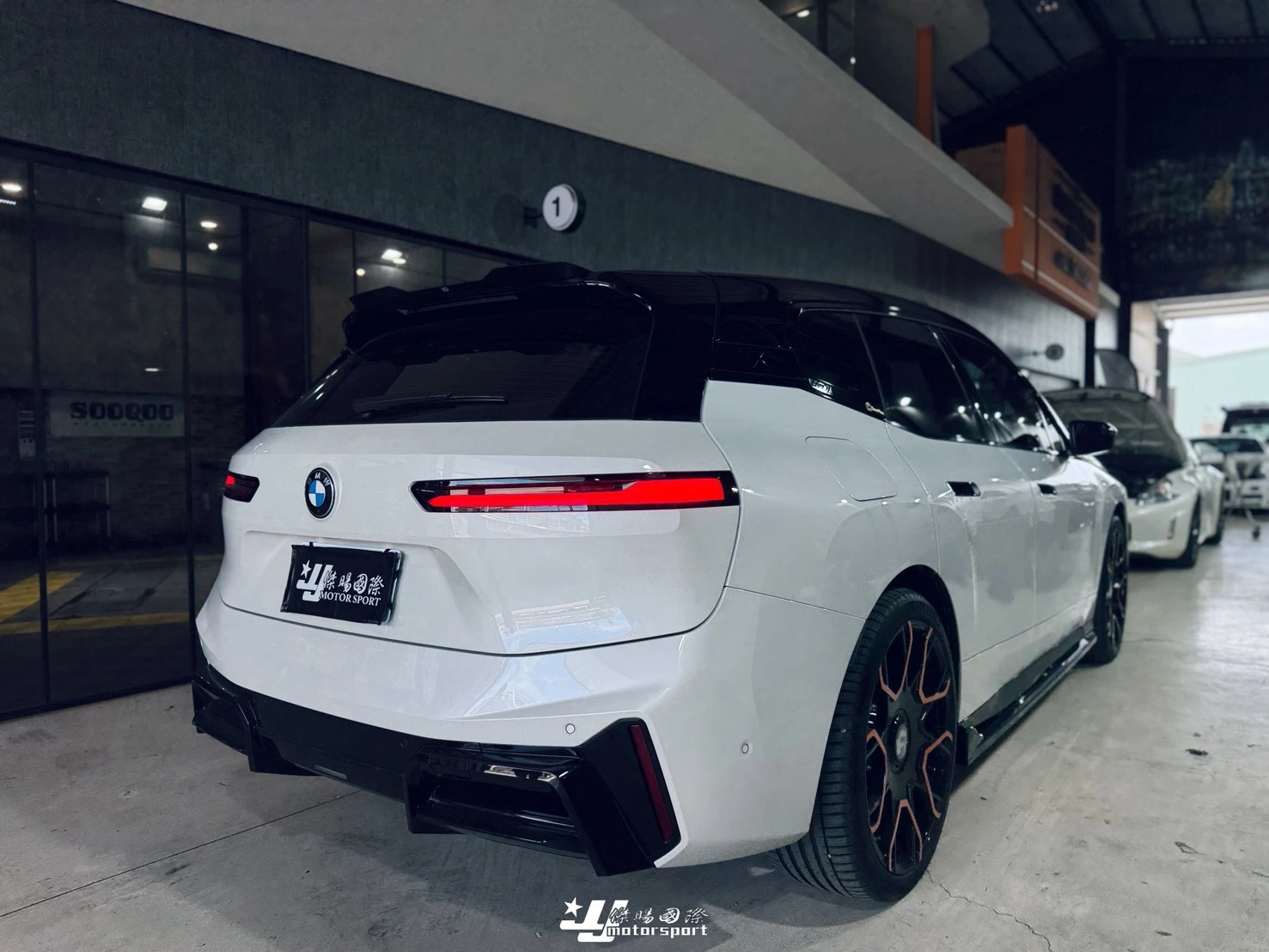 全新 寶馬 BMW IX i20 / I20 - MD Maxton Design 尾翼 上尾翼 亮黑