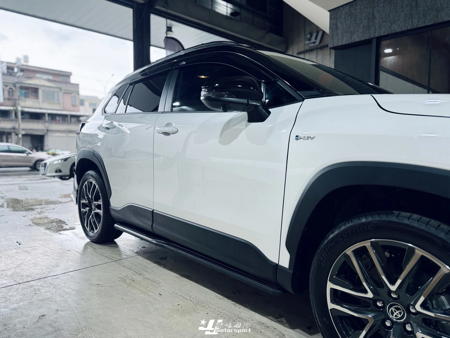 全新 TOYOTA COROLLA CROSS CC 專用 側踏板 車側踏板 登山踏板