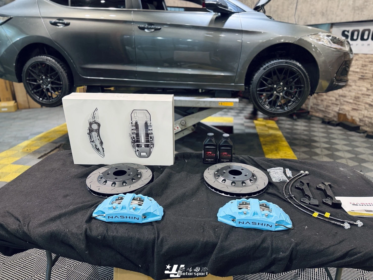 全新 現代 ELANTRA 2017 2018 世盟 煞車卡鉗 大四活塞 N3 一體式碟盤 330MM 來令片 轉接座 金屬油管