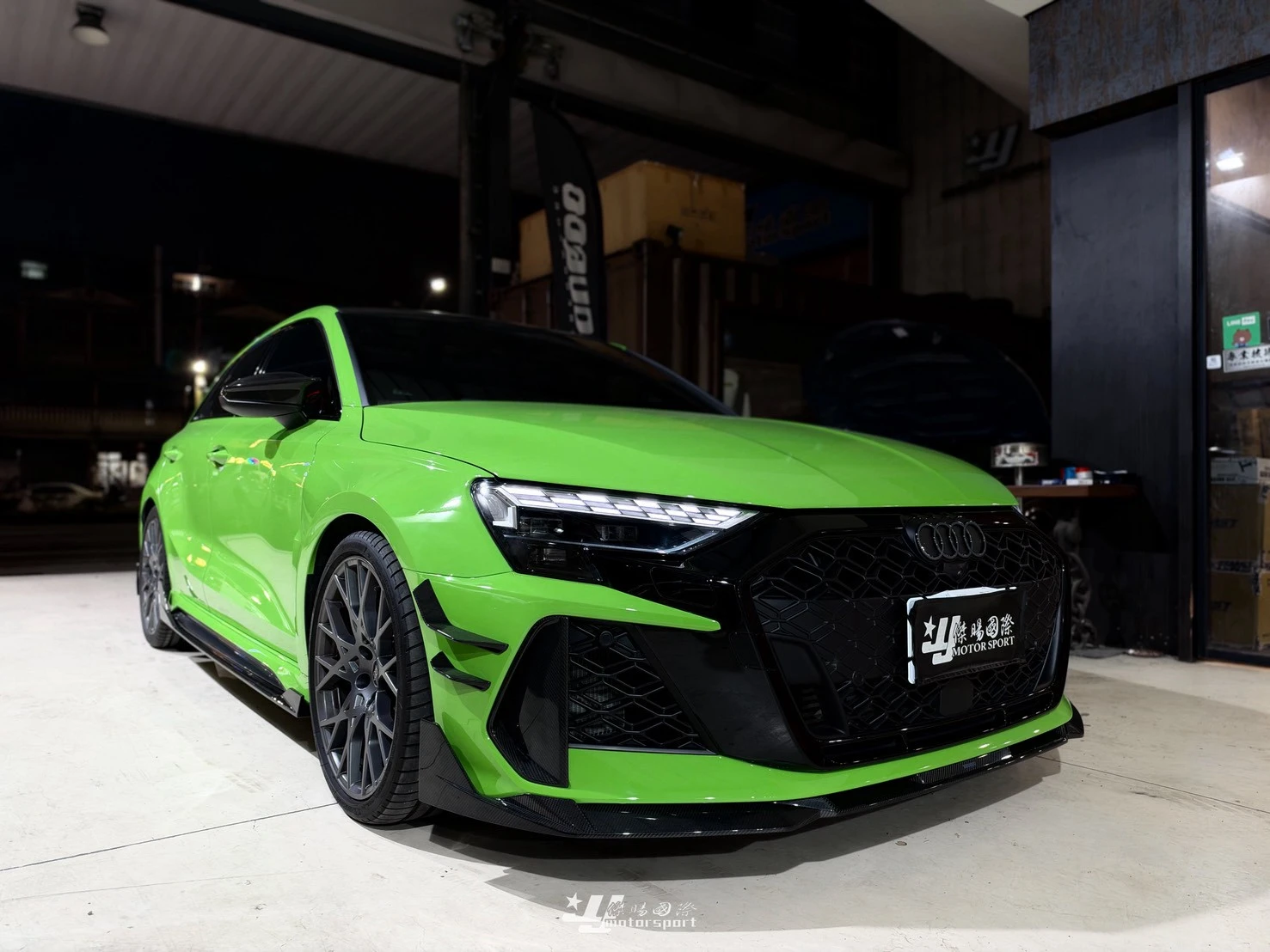 全新 奧迪 Audi RS3 8YA SOOQOO Performance SQ 乾碳 碳纖維 全車套件