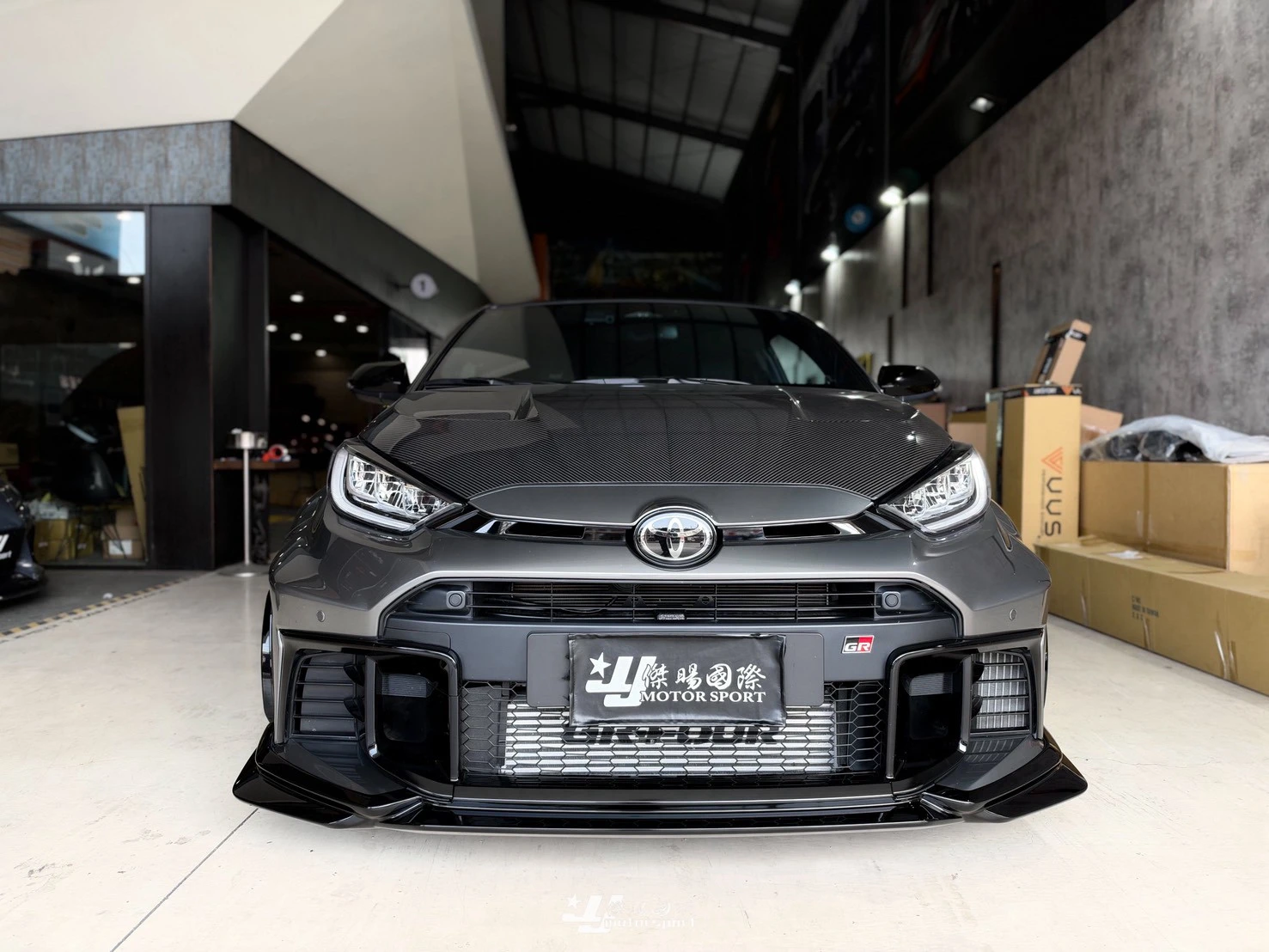 全新 TOYOTA GR YARIS 二代 自排 暴力鴨正 升級 正日本 TRD 前下巴 側裙 後下巴