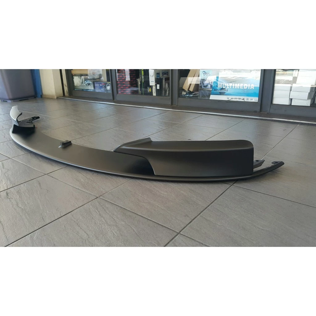 空力套件 實車安裝 BMW F30 MTECH PERFORMANCE P款 前下巴