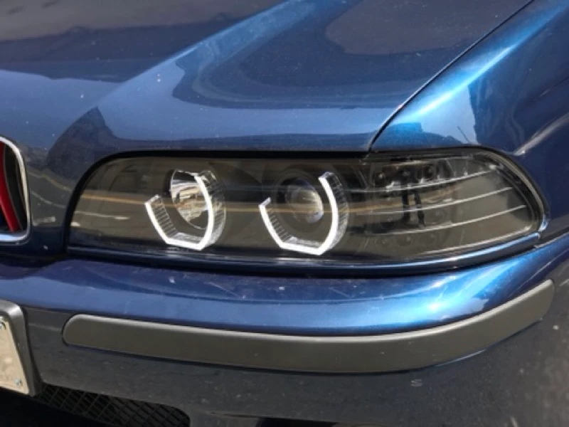 全新 BMW E39 95 96 97 98 99 年 黑框 U型 LED 方向燈 光圈 魚眼 大燈