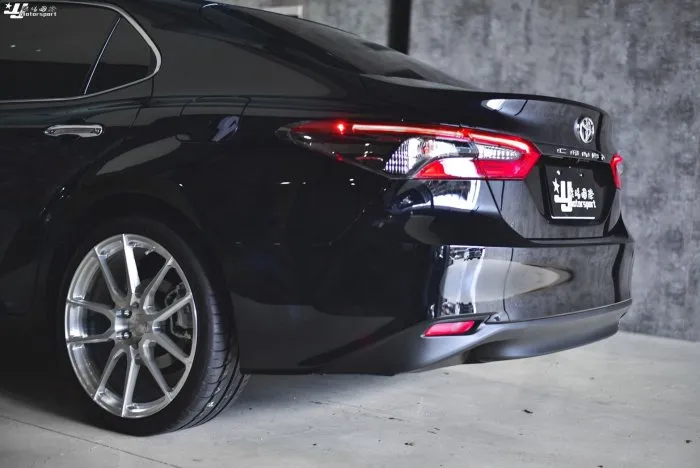 全新 BC FORGED EH172 單片式 1-PIECE 20吋 8.5J ET35 鍛造鋁圈 刷絲 高亮銀 0 直購