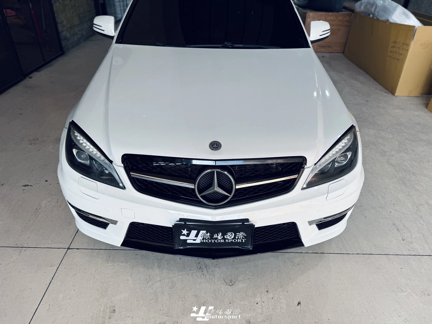 全新 賓士 BENZ W204 08 09 10 C300 升級小改款 C63 樣式 前保桿 前包 前保 素材