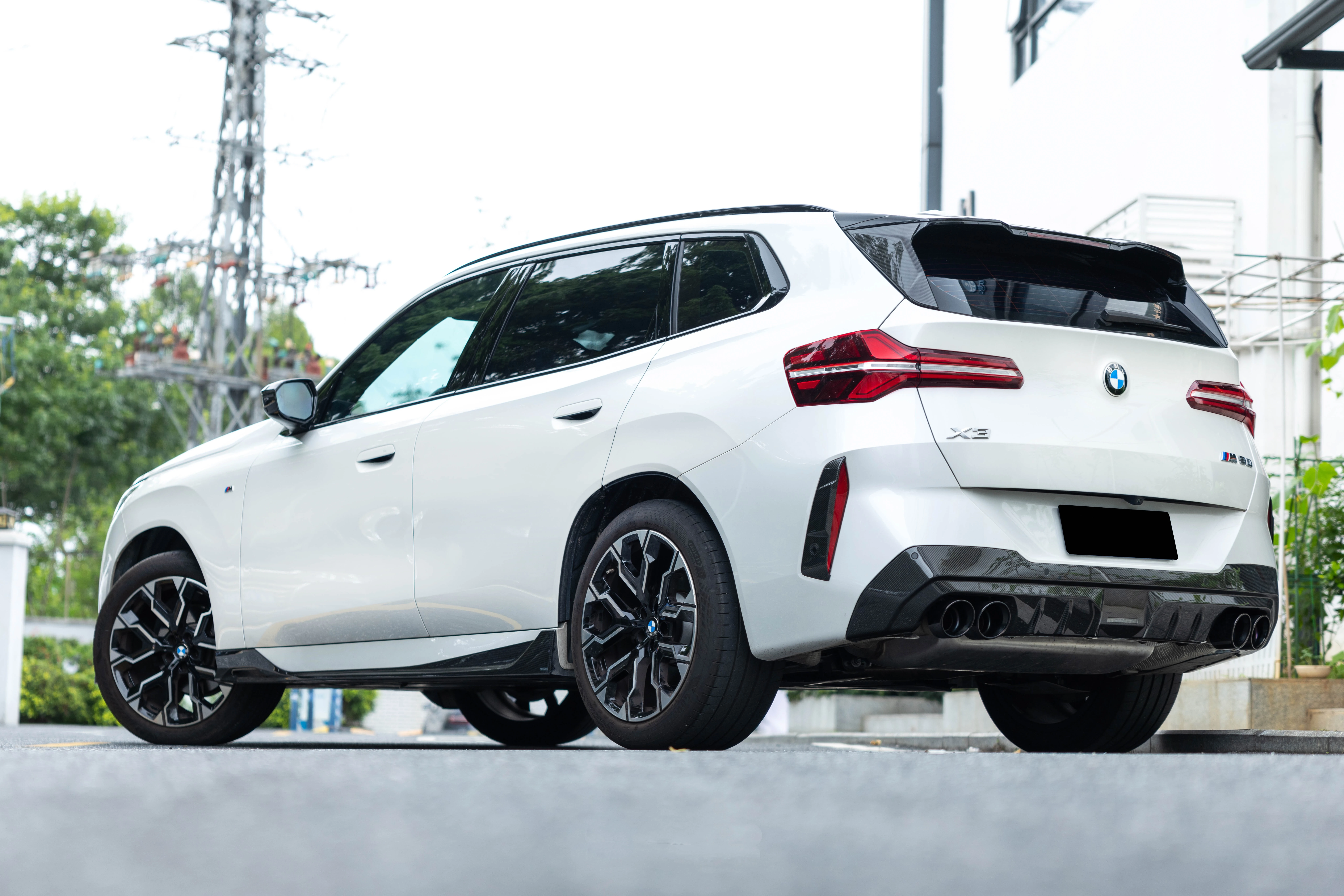 全新 寶馬 BMW G45 X3 M50款 乾碳 乾式碳纖維 後下巴