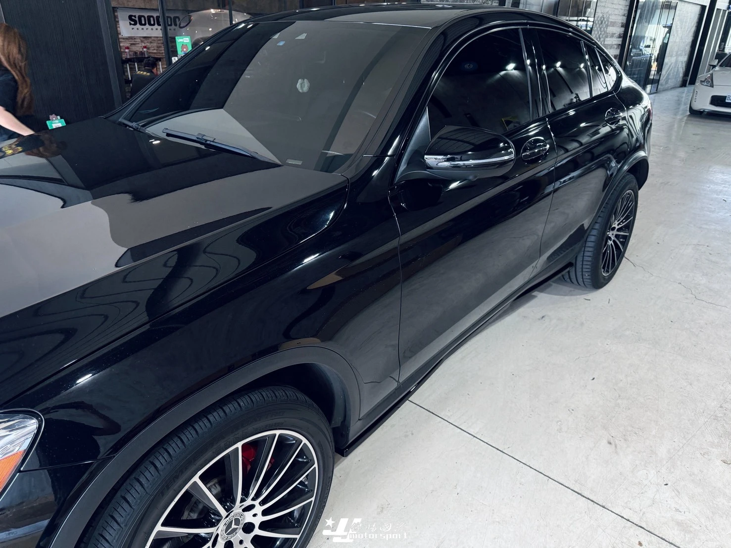 全新 BENZ GLC COUPE W253 2021小改款 Maxton Design MD 側群 側裙 定風翼 亮黑 (無AMG)