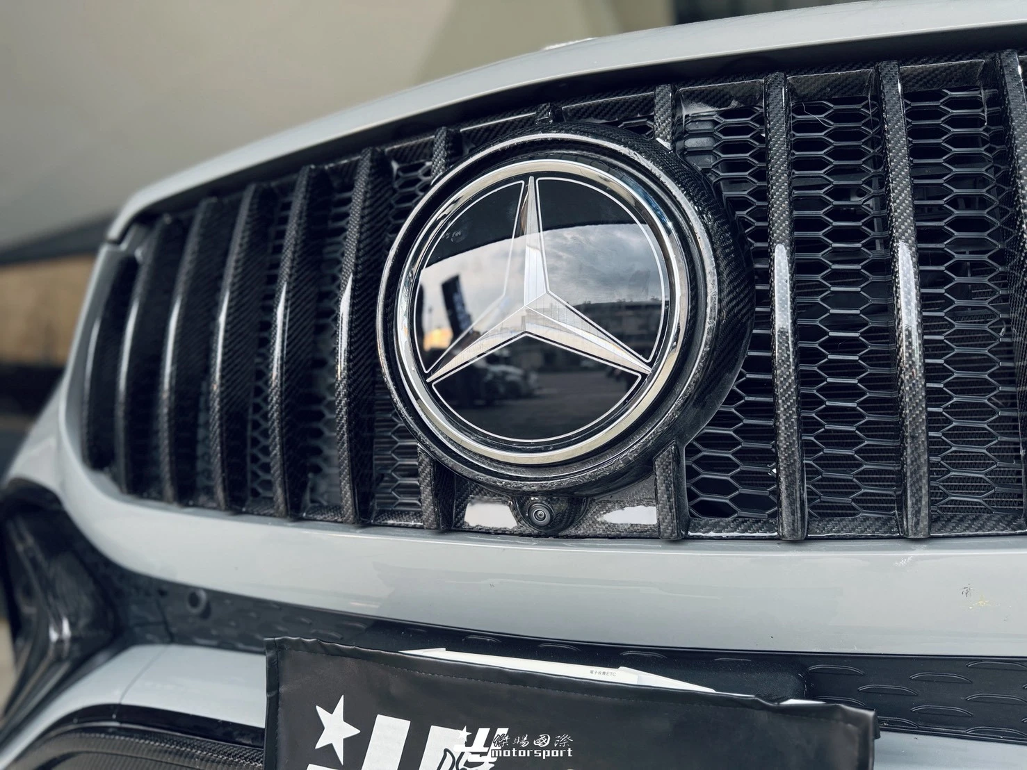 全新 BENZ 賓士 GLE 300 SUV GLE W167 2024- GT 全碳纖維樣式 卡夢 水箱柵 水箱罩