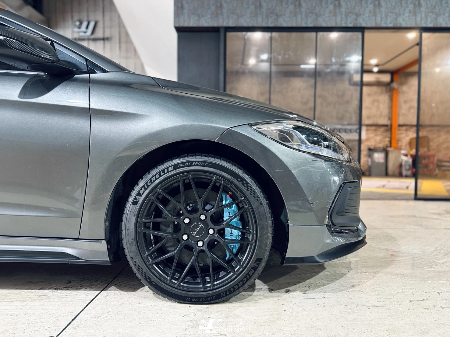 全新 現代 ELANTRA 2017 2018 世盟 煞車卡鉗 大四活塞 N3 一體式碟盤 330MM 來令片 轉接座 金屬油管