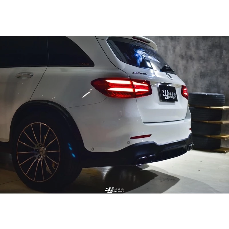 BENZ GLC SUV X253 GLC 250 300 43 升級 GLC63 後下巴含亮黑尾管