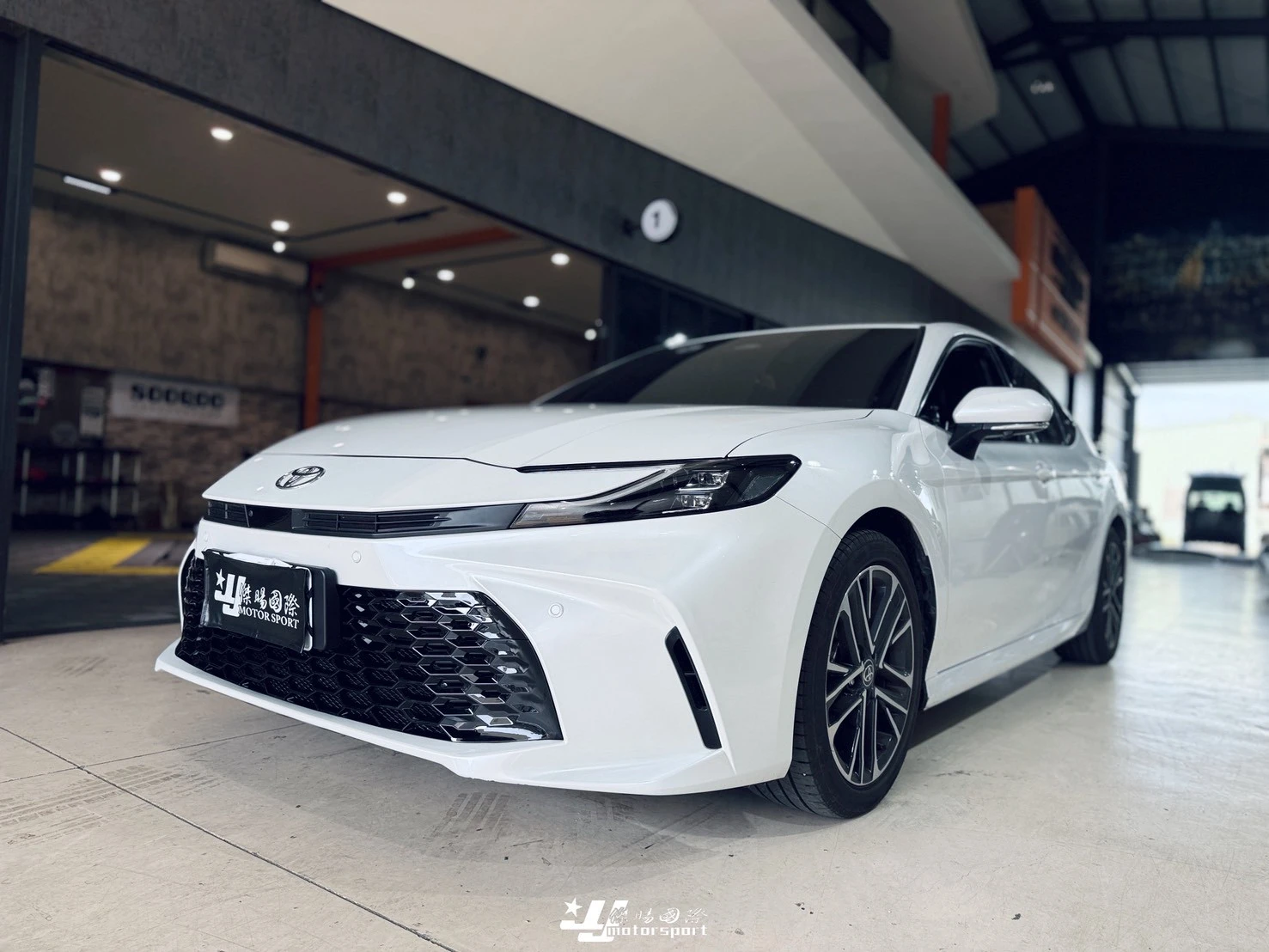 小亞車燈＊全新 TOYOTA CAMRY 9代 CAMRY9 2024 25 26 原廠保桿用 網狀 前保桿通風網
