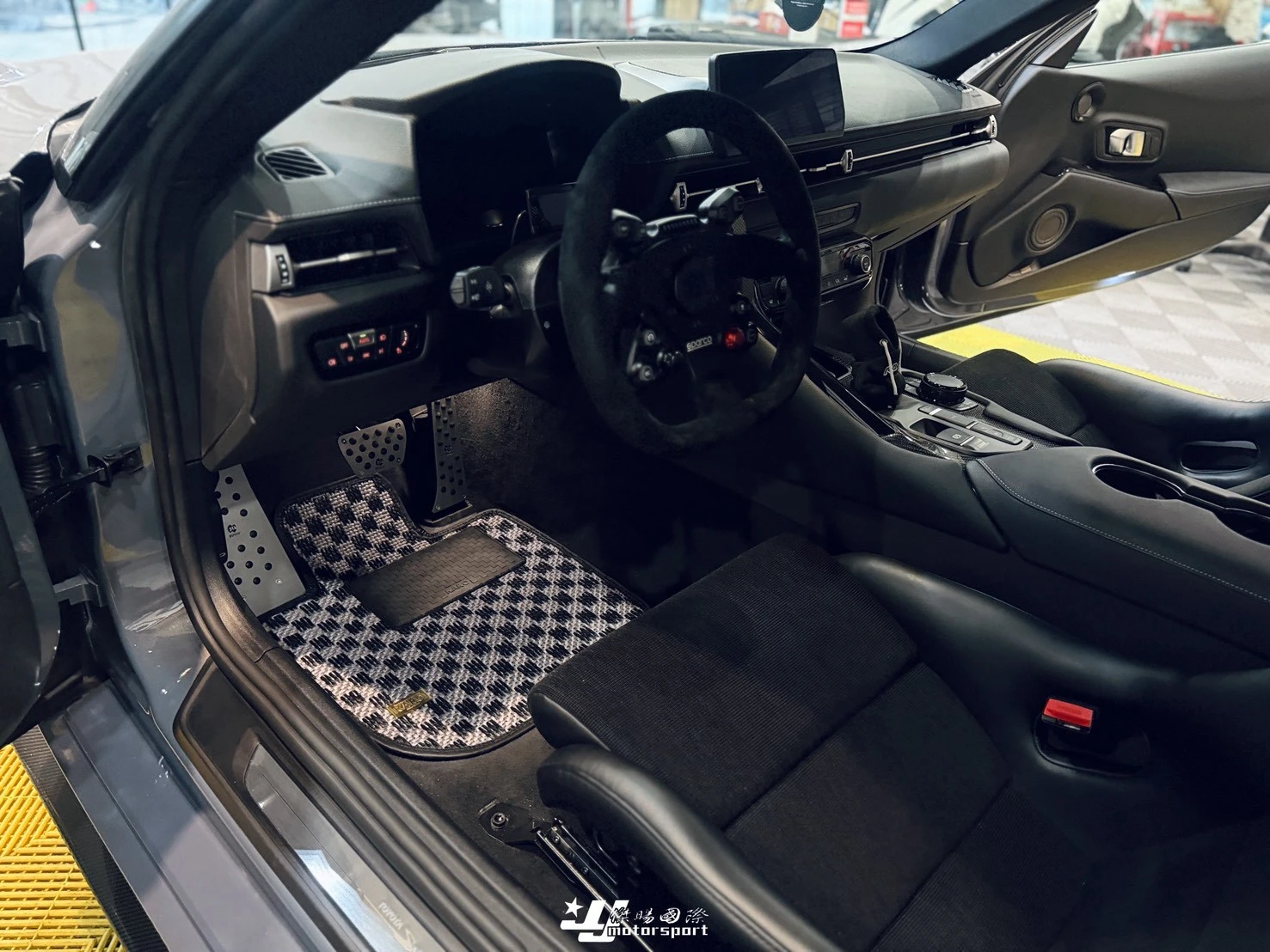 全新 TOYOTA GR SUPRA 牛魔王 A90 升級 日本 KARO 頂級訂製 腳踏墊