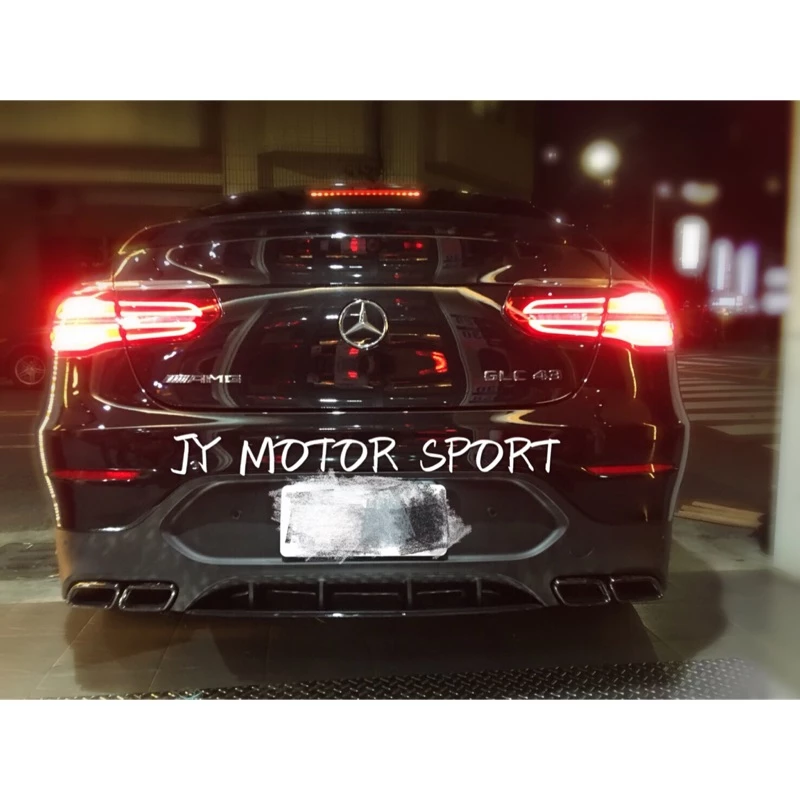 BENZ W253 GLC coupe 250 300 GLC 43 升級 GLC63 後下巴套件含尾管