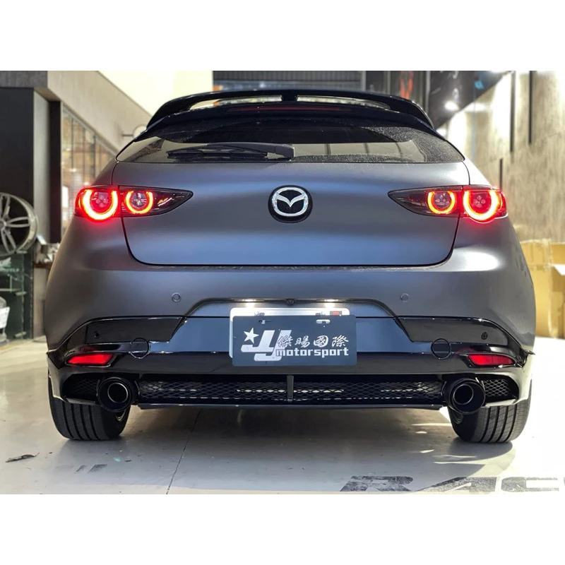 全新 MAZDA3 馬3 2019 2020 19 20 年 5D 5門 MZ版 後下巴 素材 ABS 亮黑