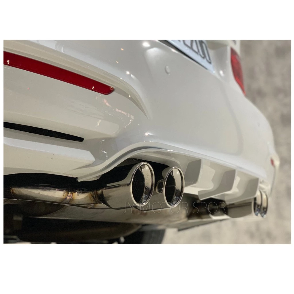 全新 BMW F30 M3 樣式 335 320 328 前保桿 後保桿 側裙 大包 空力套件 素材