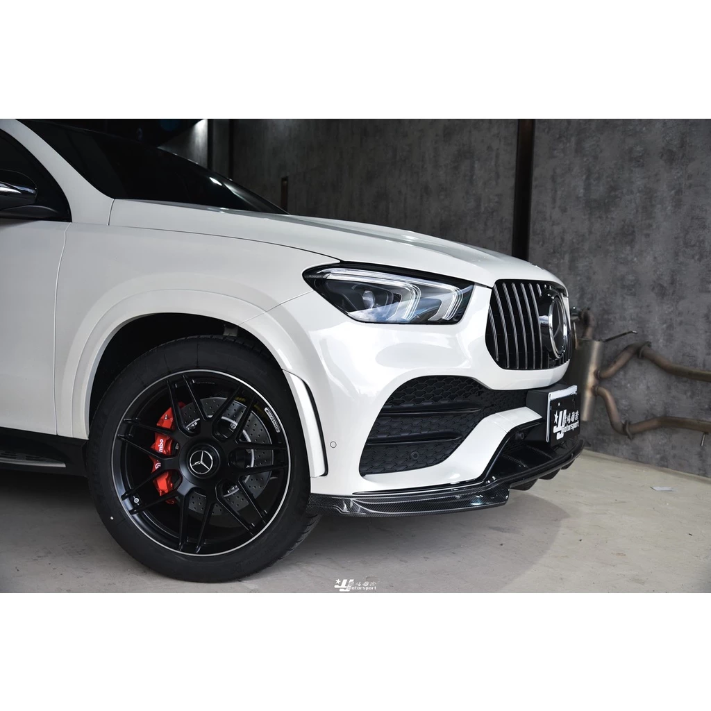 賓士 BENZ GLE COUPE GLE300 43 C167 AMG L款 碳纖維 抽真空 卡夢 前下巴