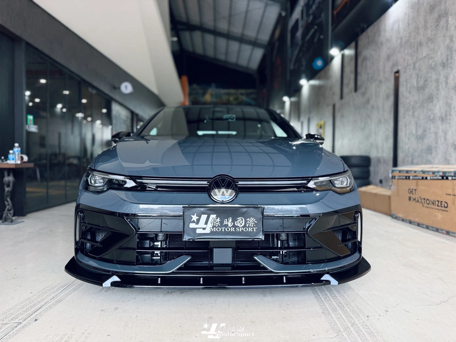 全新 福斯 GOLF 8.5 8.5代 R 短版 專用 MD Maxton Design V.3 亮黑 前下巴