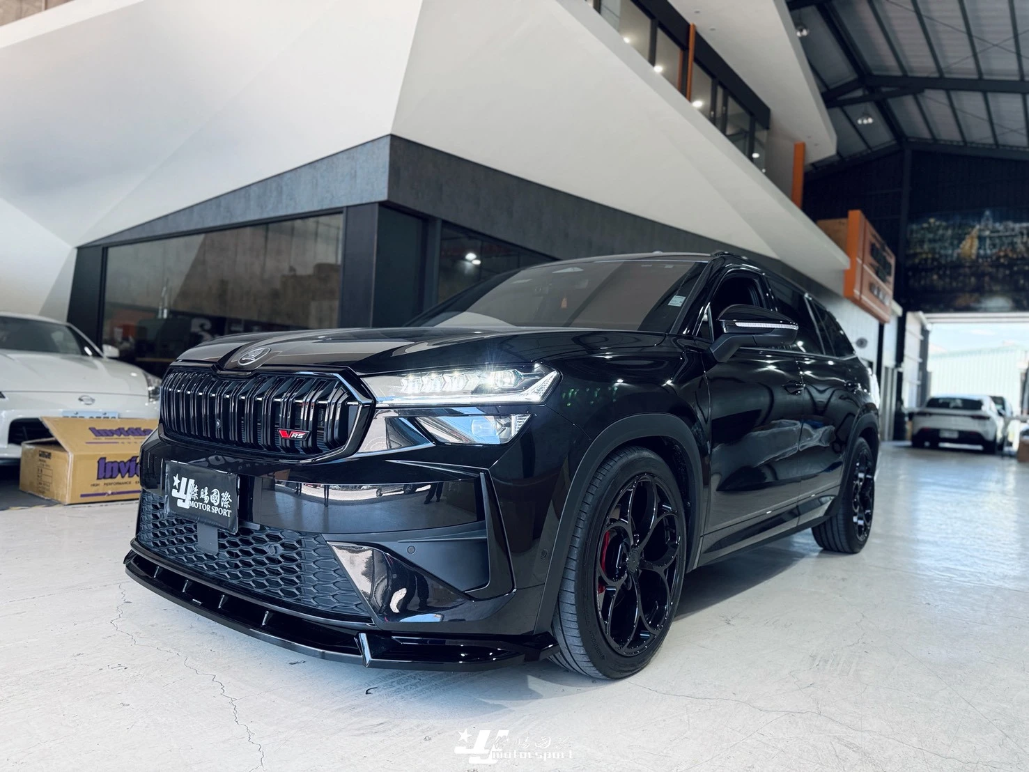 全新 SKODA Kodiaq RS mk2 2025 2026 Maxton Design MD V.1 前下巴 後下巴 尾翼