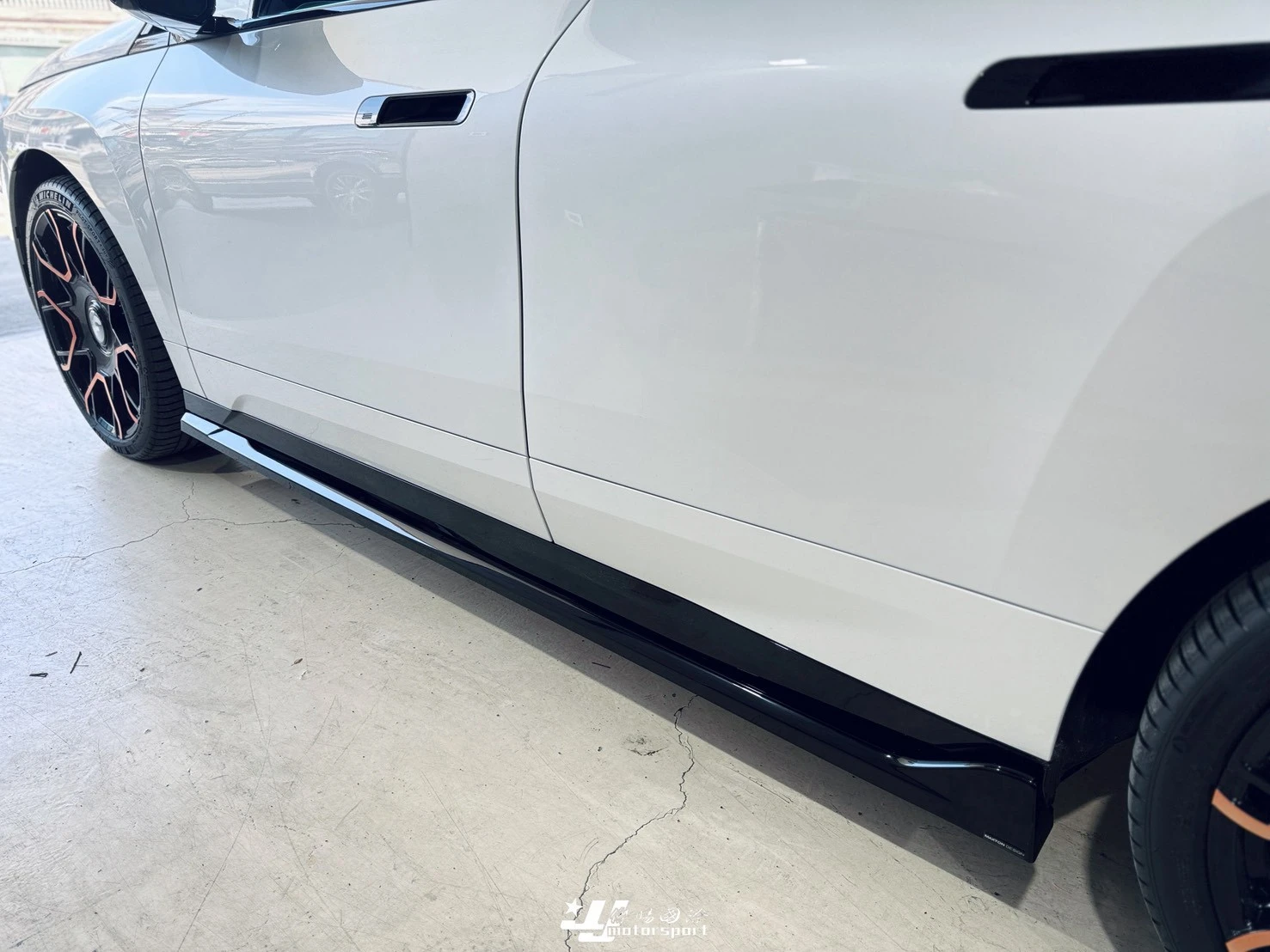 全新 寶馬 BMW IX i20 / I20 - MD Maxton Design 側裙 側群 定風翼 亮黑
