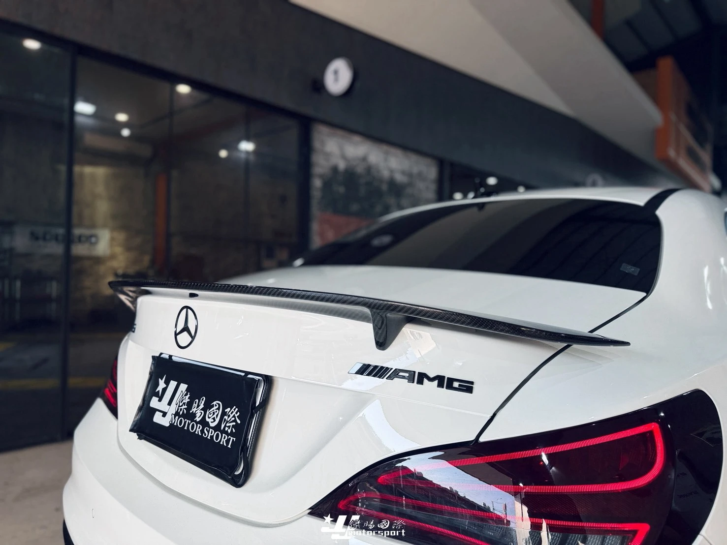 全新 賓士 BENZ CLA250 CLA45 CLA W117 RT 款 碳纖維 卡夢 CARBON 尾翼