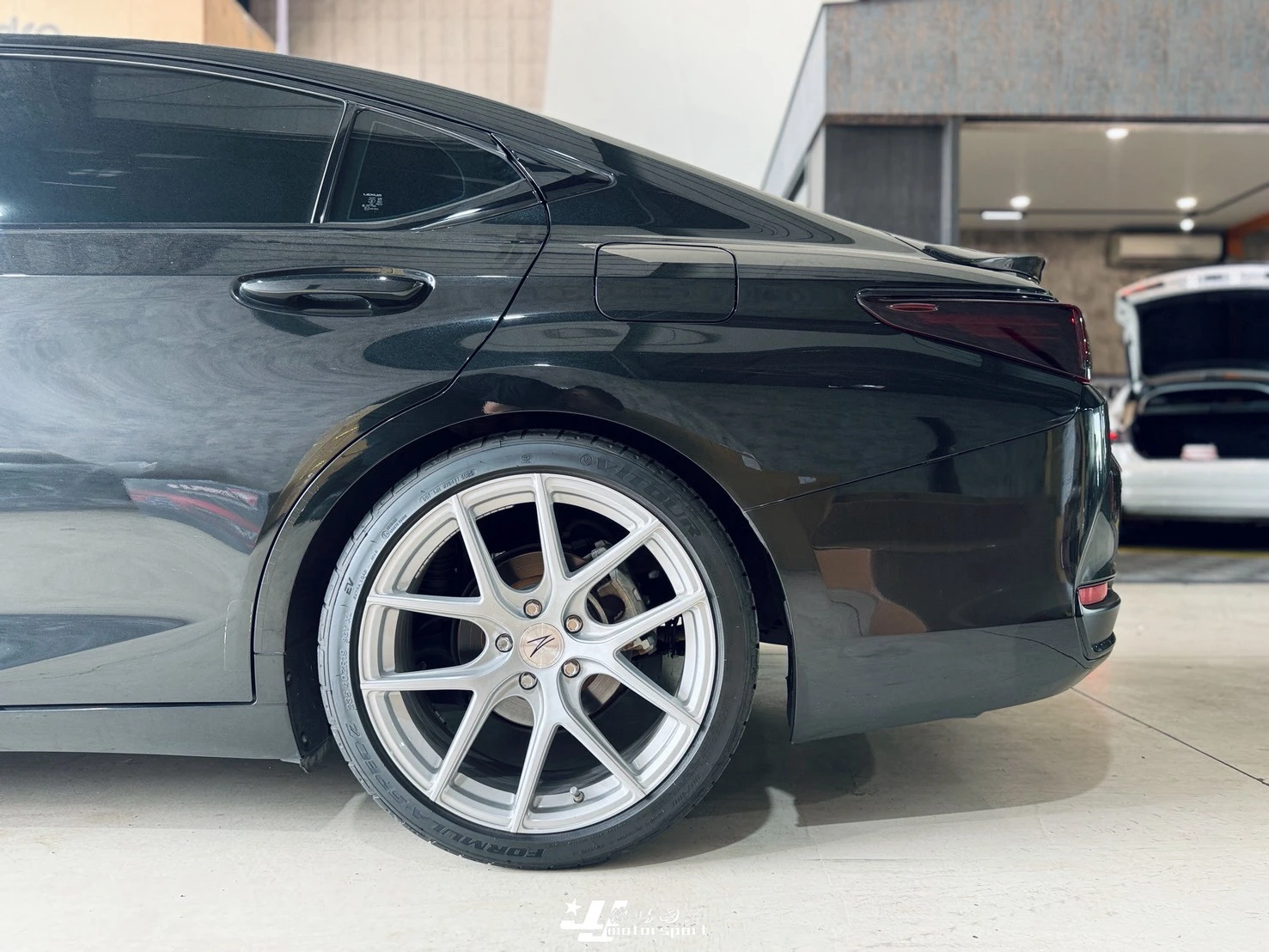 全新 LEXUS ES250 ES300 2018- 升級 BC BR TYPE 30段阻尼 高低軟硬可調 避震器