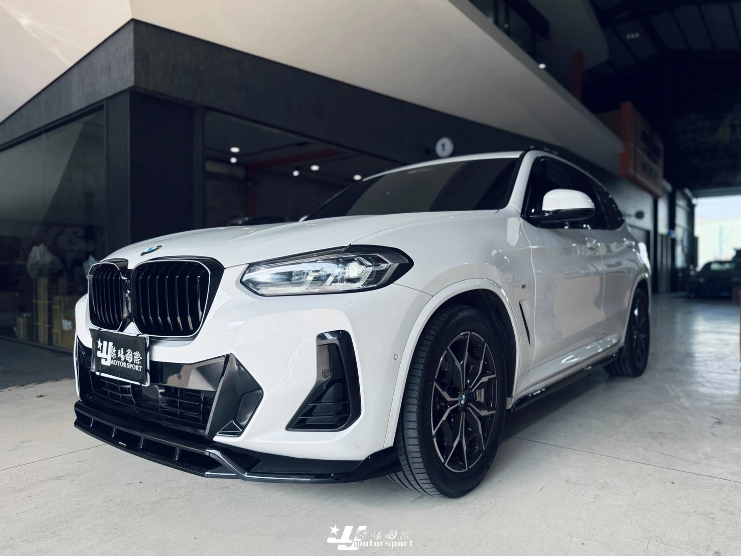 全新 寶馬 BMW X3 G01 2022- Maxton Design MD 前下巴 側裙 後下巴 後包角