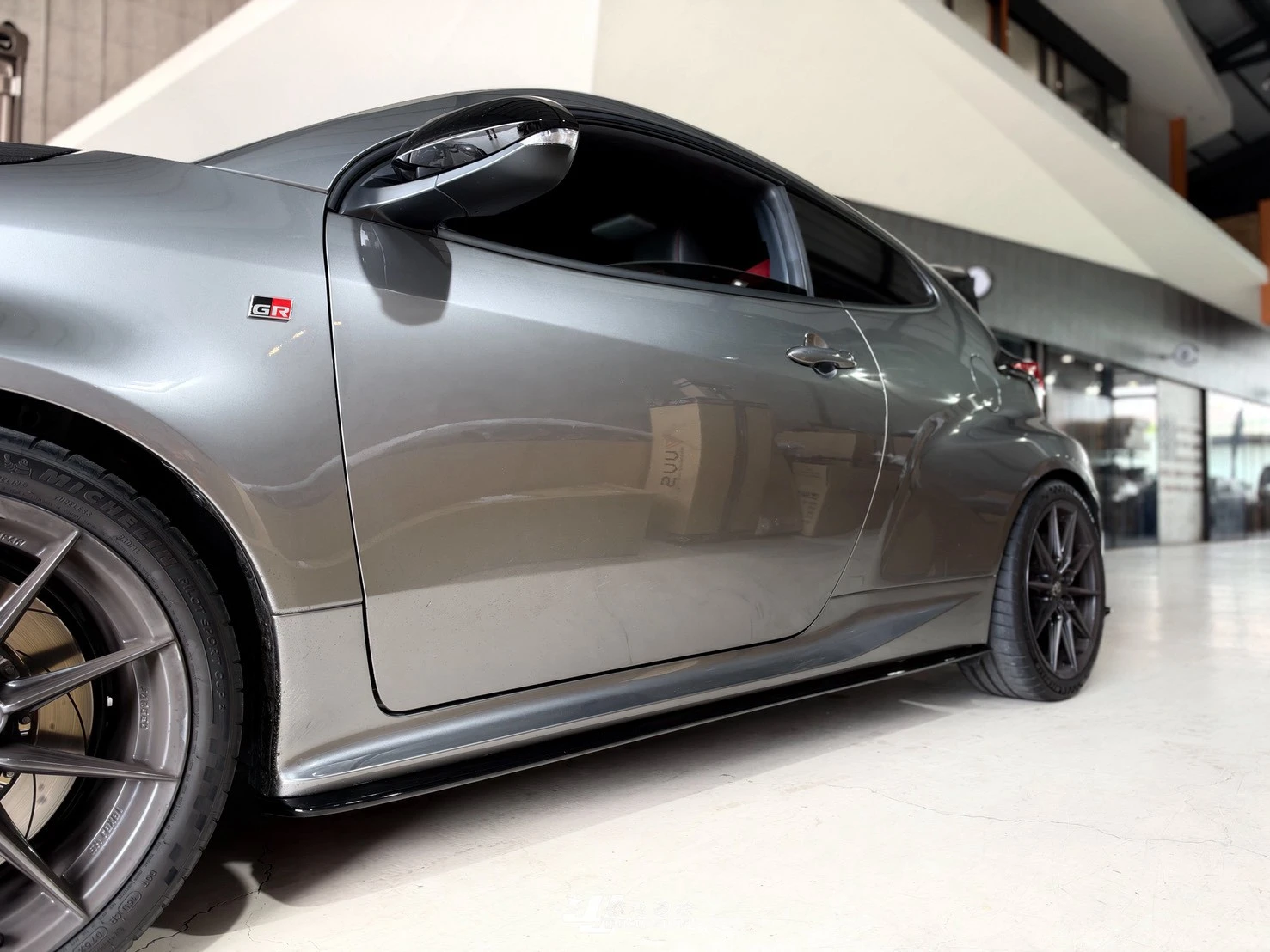全新 TOYOTA GR YARIS 二代 自排 暴力鴨正 升級 正日本 TRD 前下巴 側裙 後下巴