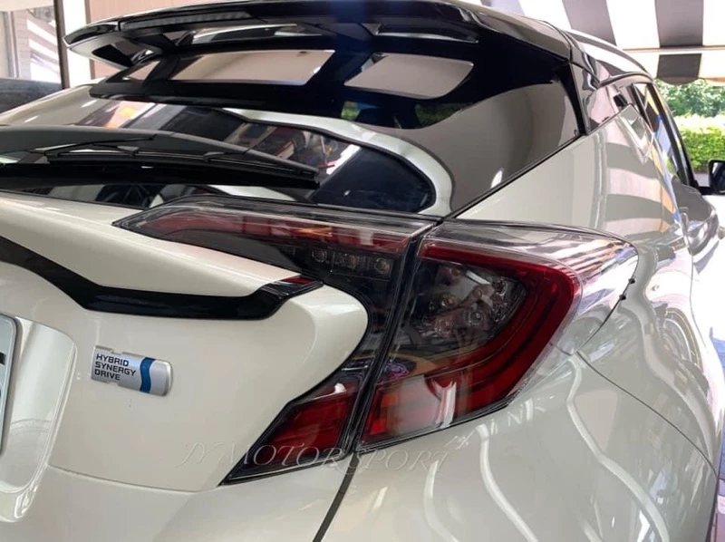 全新 獨家首賣 CHR C-HR 低階版 高階版 升級 流光跑馬方向燈 LED 光條 尾燈