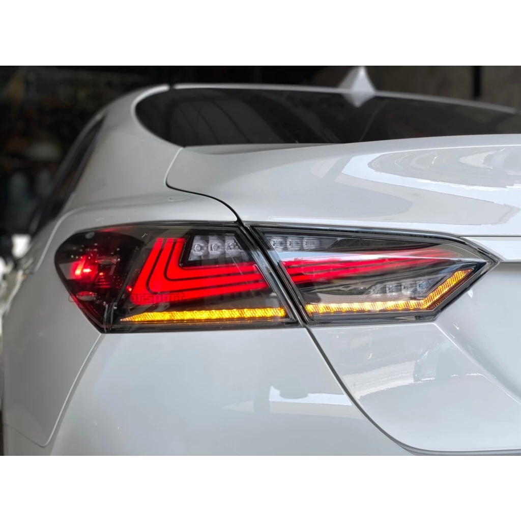全新 CAMRY 17 18 19 20 21 8代 8.5代 LEXUS樣式 3代 流水方向燈 含定位燈 尾燈
