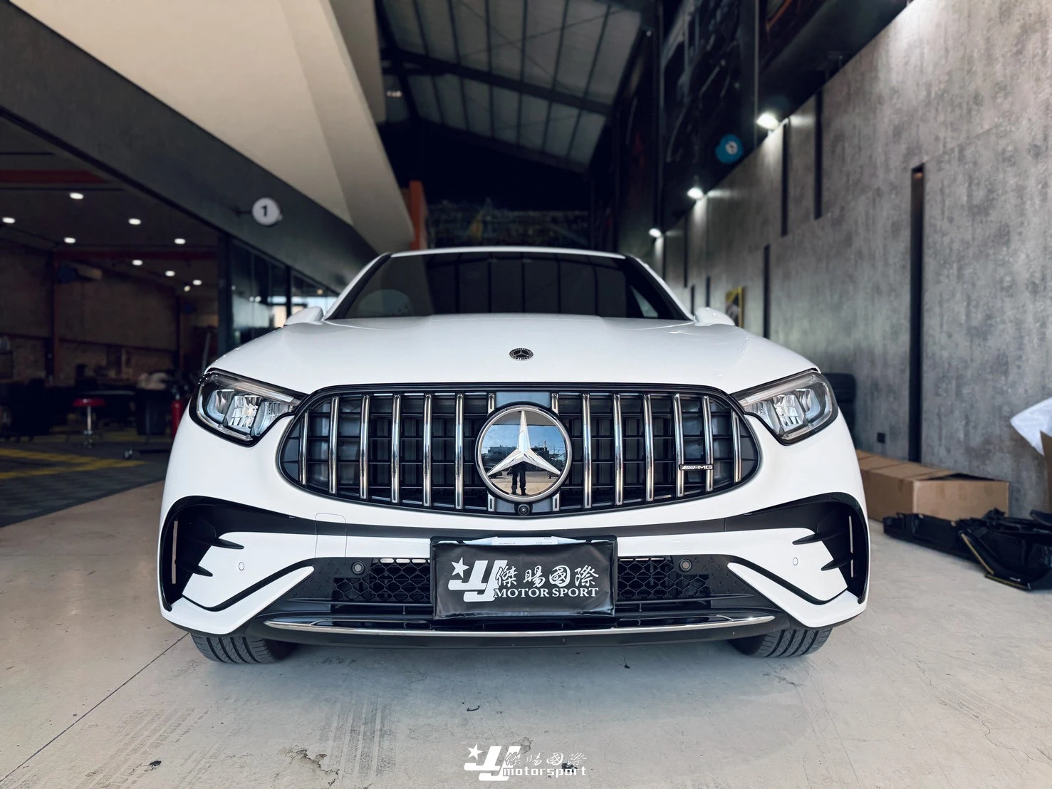 全新 BENZ 賓士 W254 C254 2024- GLC300 COUPE SUV GT 亮銀 水箱罩 中網