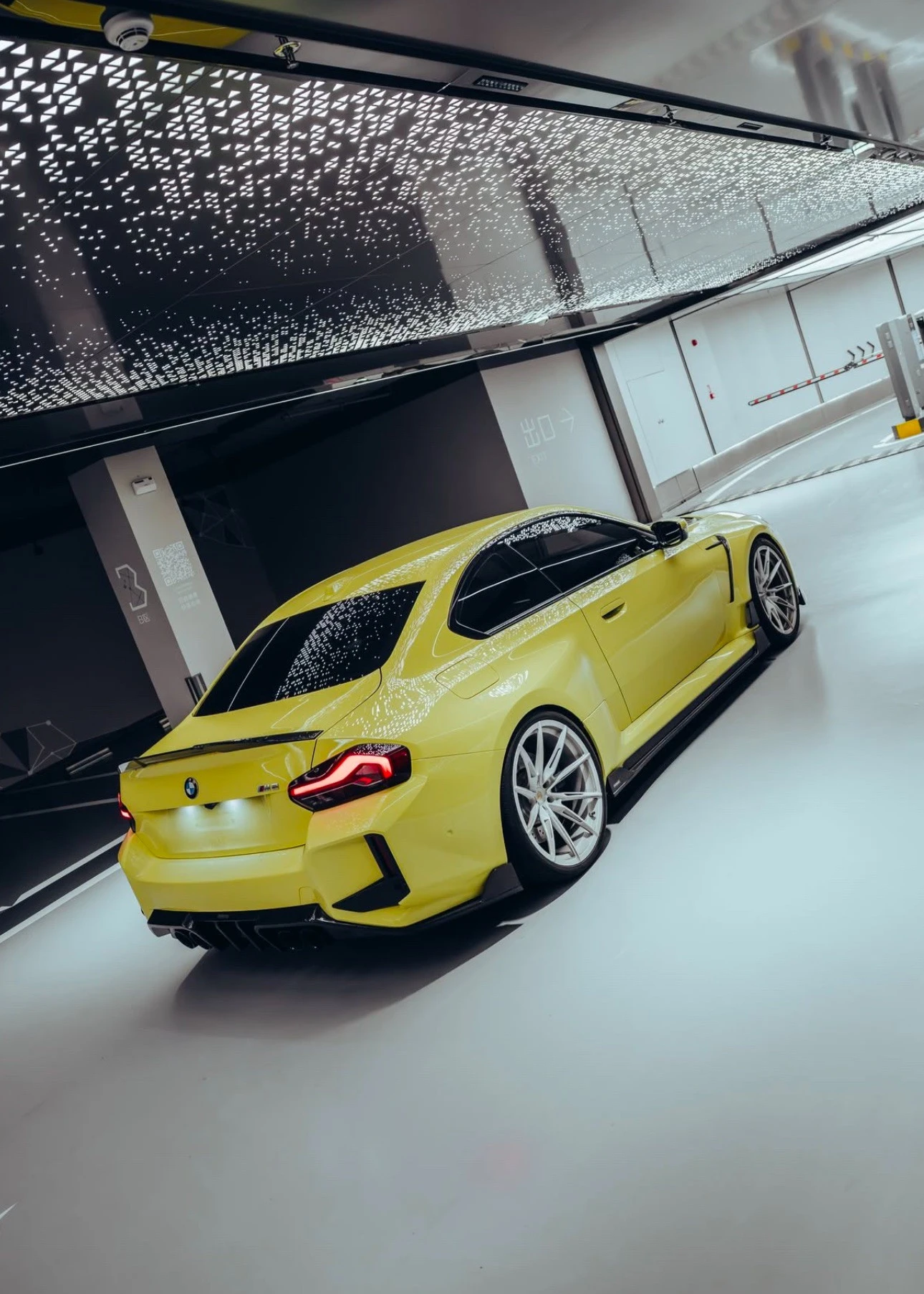 全新 BMW G87 M2 RevoZport street 街道版 引擎蓋 前下巴 側裙 後下巴 尾翼
