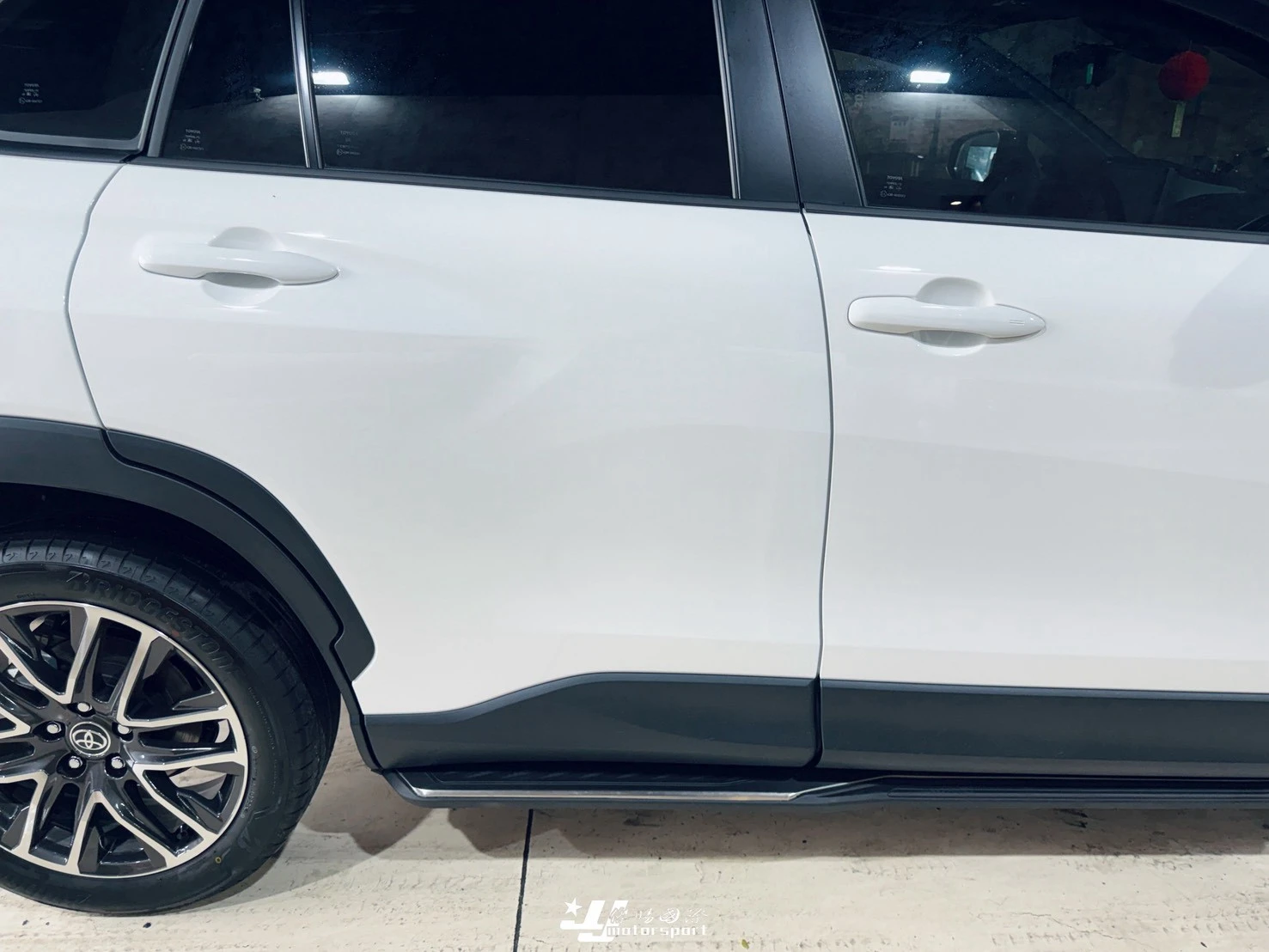 全新 TOYOTA COROLLA CROSS CC 專用 側踏板 車側踏板 登山踏板