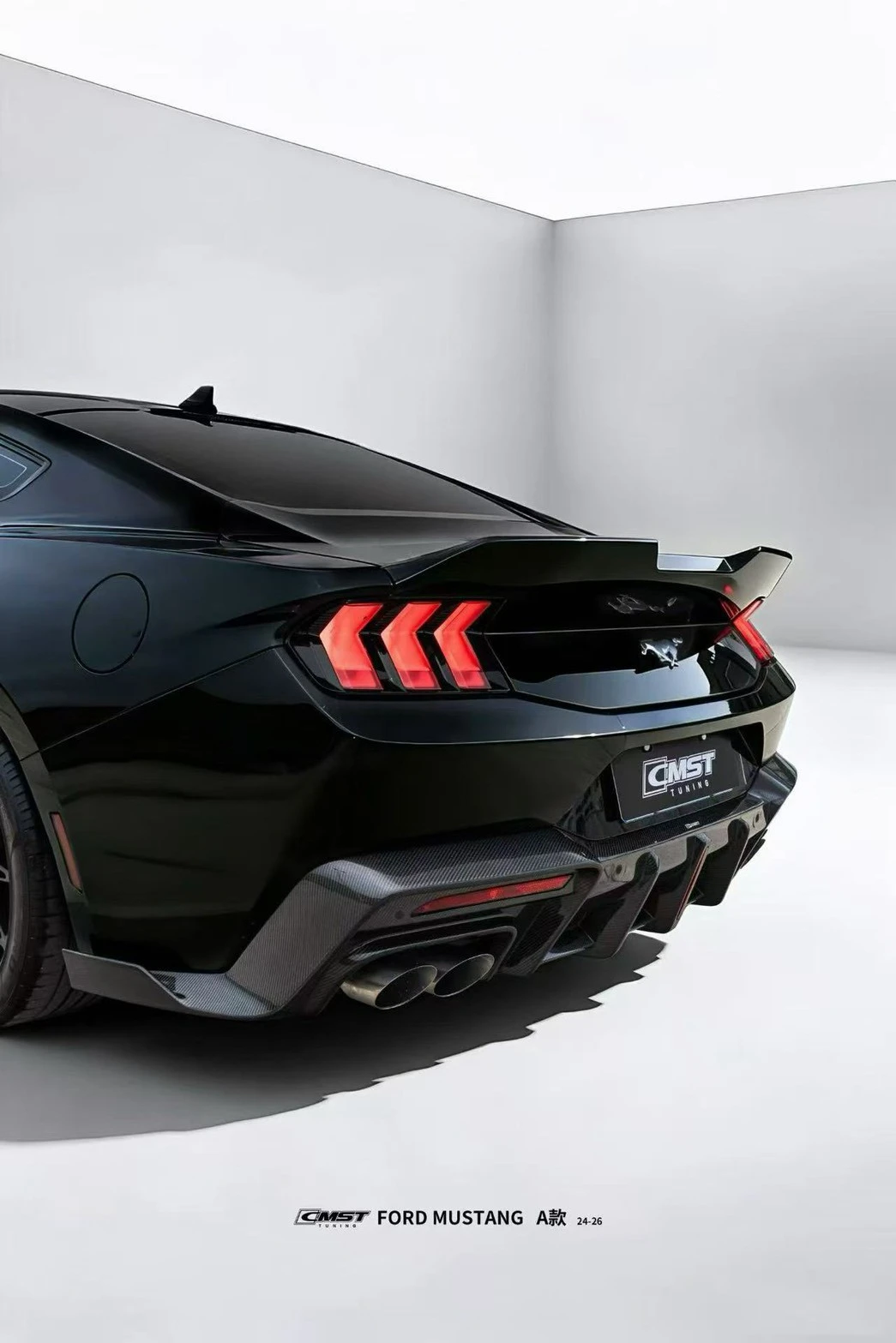 全新 野馬 MUSTANG 2024 2025- 七代 CMST A款 抽真空碳纖維 後箱蓋一體成形尾翼