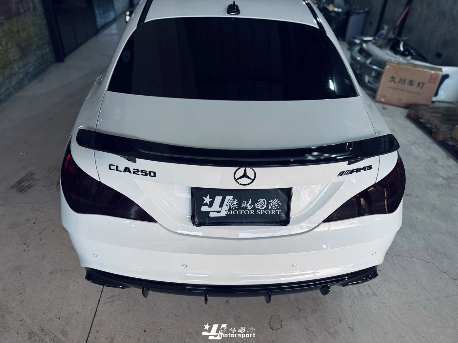 全新 賓士 BENZ CLA250 CLA45 CLA W117 RT 款 碳纖維 卡夢 CARBON 尾翼