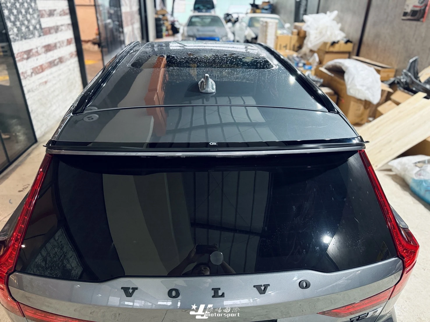 全新 VOLVO V60 旅行車 24 25 2024 2025 - MD MAXTON 亮黑 尾翼