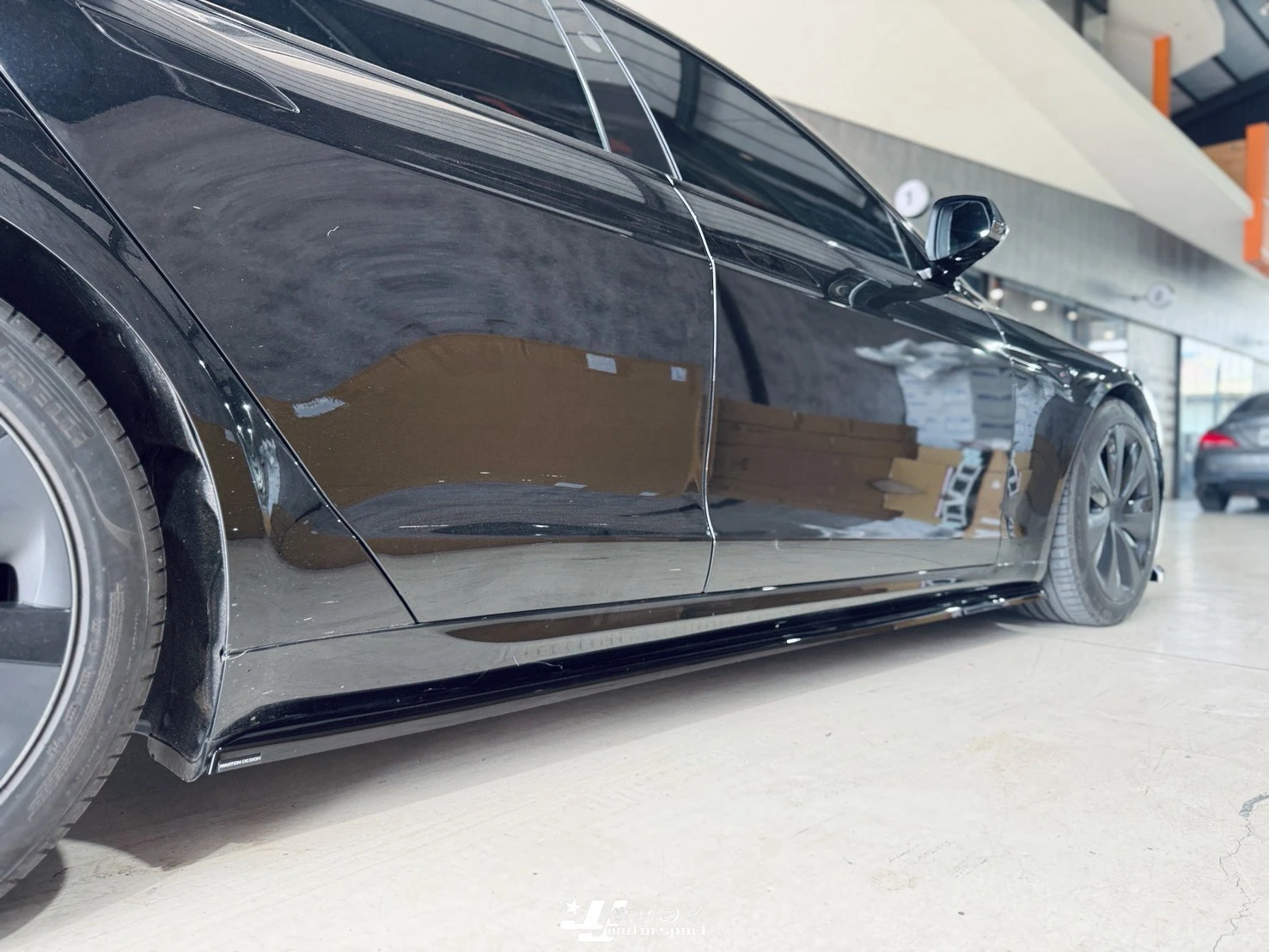 全新 特斯拉 TESLA MODEL S Maxton Design MD 前下巴 側裙 後下巴