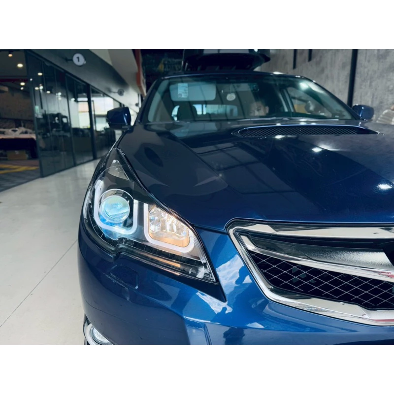 全新 SUBARU LEGACY 10-17年 遠近魚眼R8大燈+LED方向燈 雙U導光條 大燈