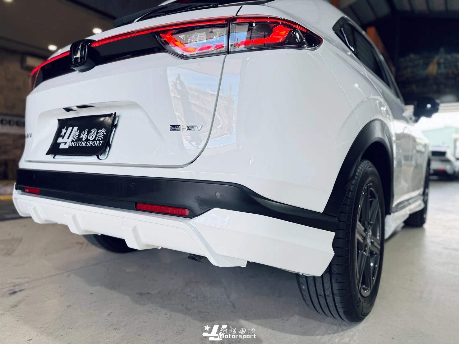 全新 HONDA HRV 2022 2023 2024 年 無限 樣式 前下巴 後下巴 側裙 含烤漆