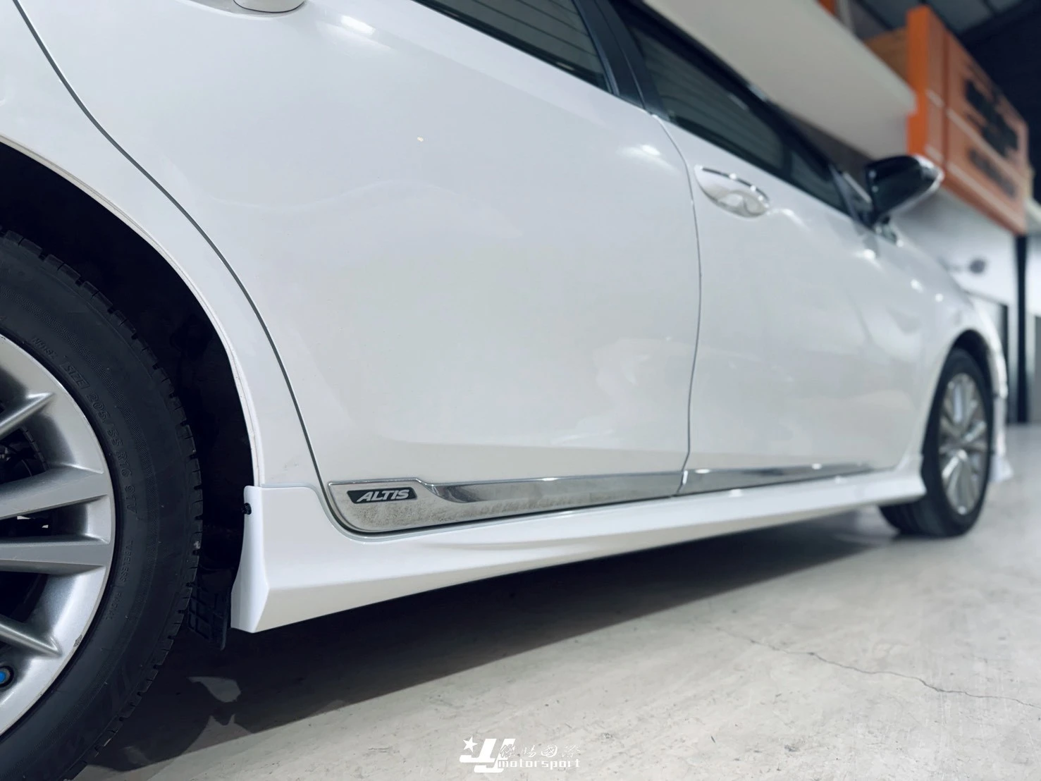 全新 ALTIS 11代 14 15 2014 2015 2016 車美仕 類原廠 前下巴 後下巴 側裙 含烤漆