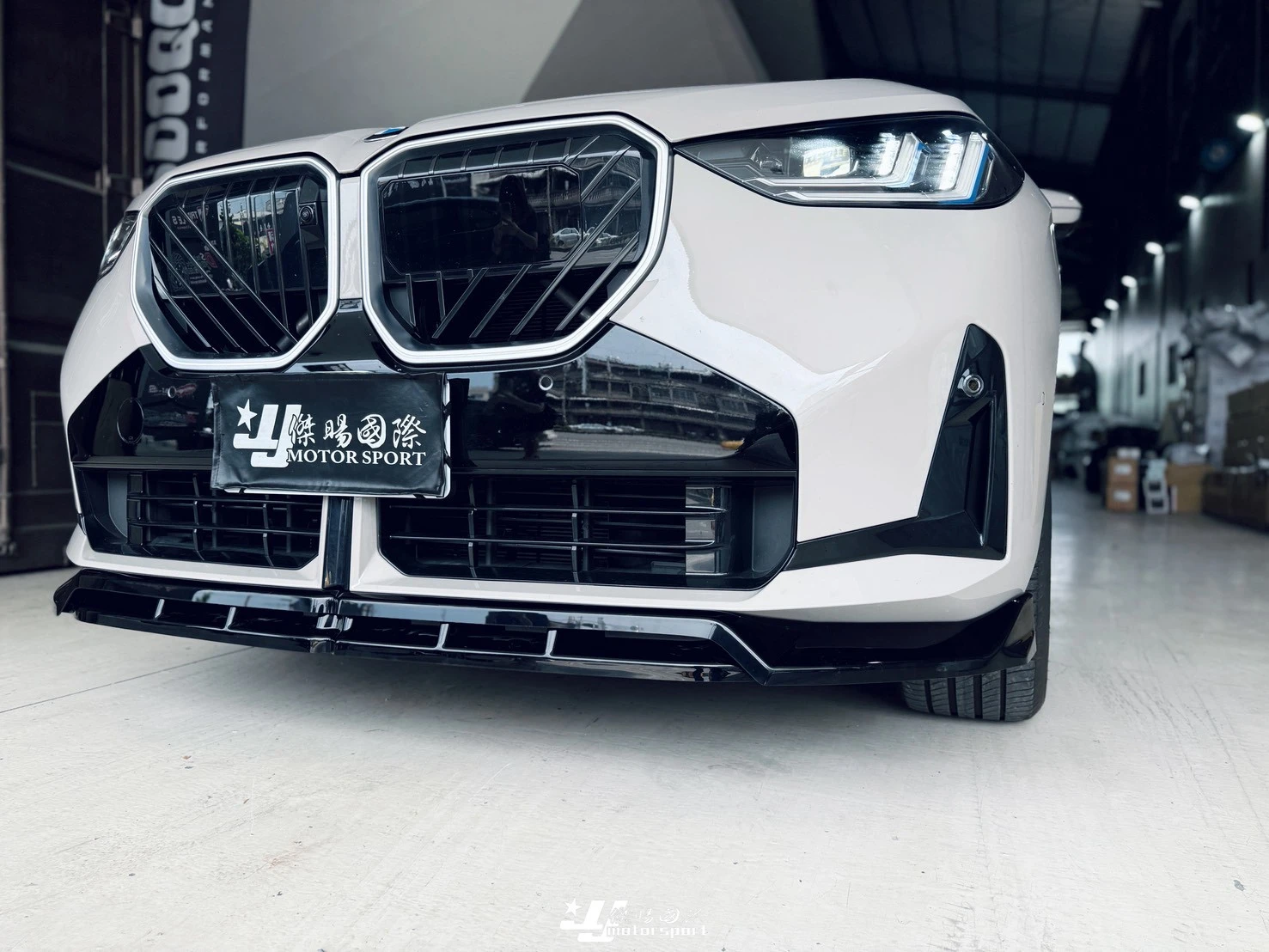全新 寶馬 BMW X3 2025 2026 G45 Maxton Design MD 亮黑 前下巴