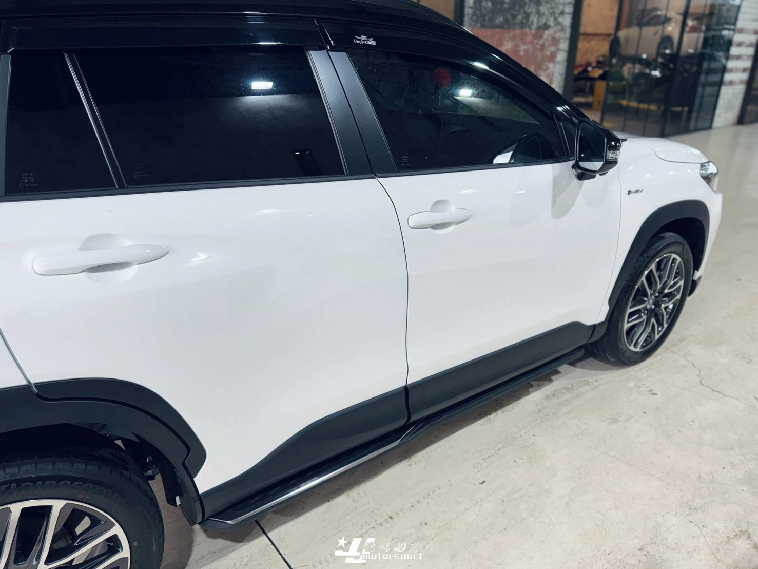 全新 TOYOTA COROLLA CROSS CC 專用 側踏板 車側踏板 登山踏板