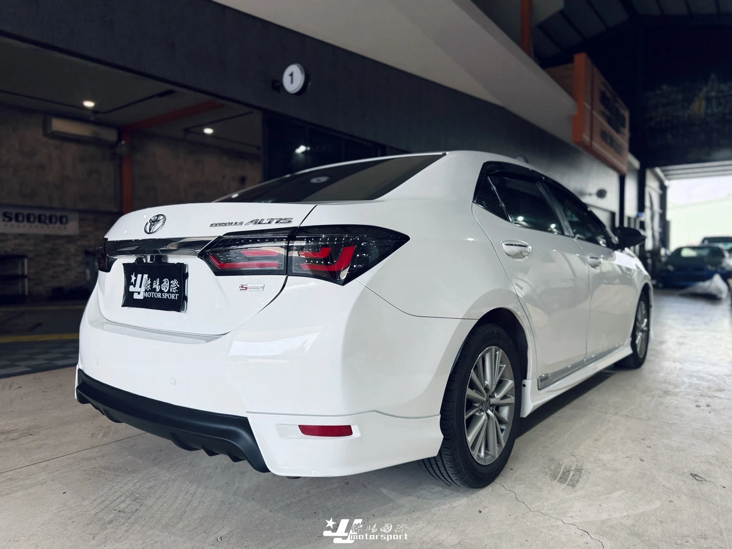 全新 ALTIS 11代 14 15 2014 2015 2016 車美仕 類原廠 前下巴 後下巴 側裙 含烤漆