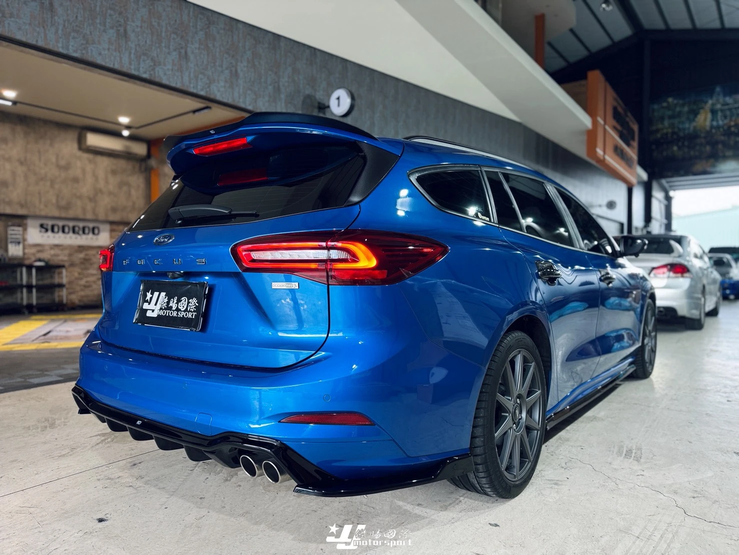 全新 實車 福特 FOCUS MK4.5 ST-LINE WAGON MD Maxton Design 亮黑 尾翼 鴨尾