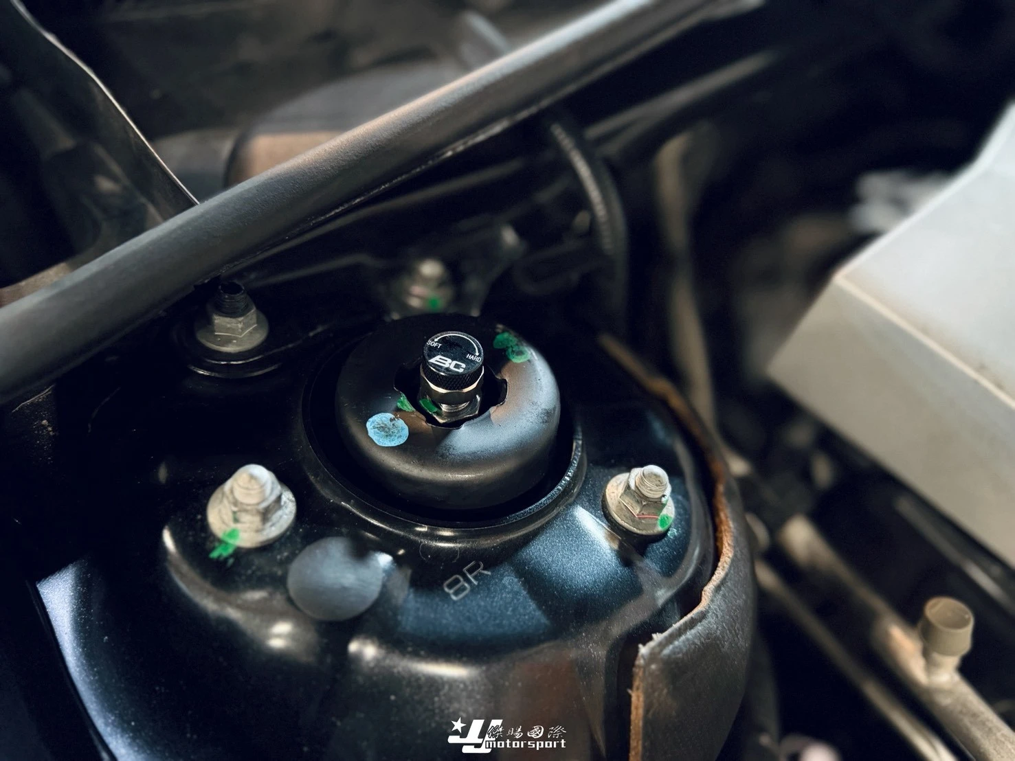 全新 LEXUS ES250 ES300 2018- 升級 BC BR TYPE 30段阻尼 高低軟硬可調 避震器