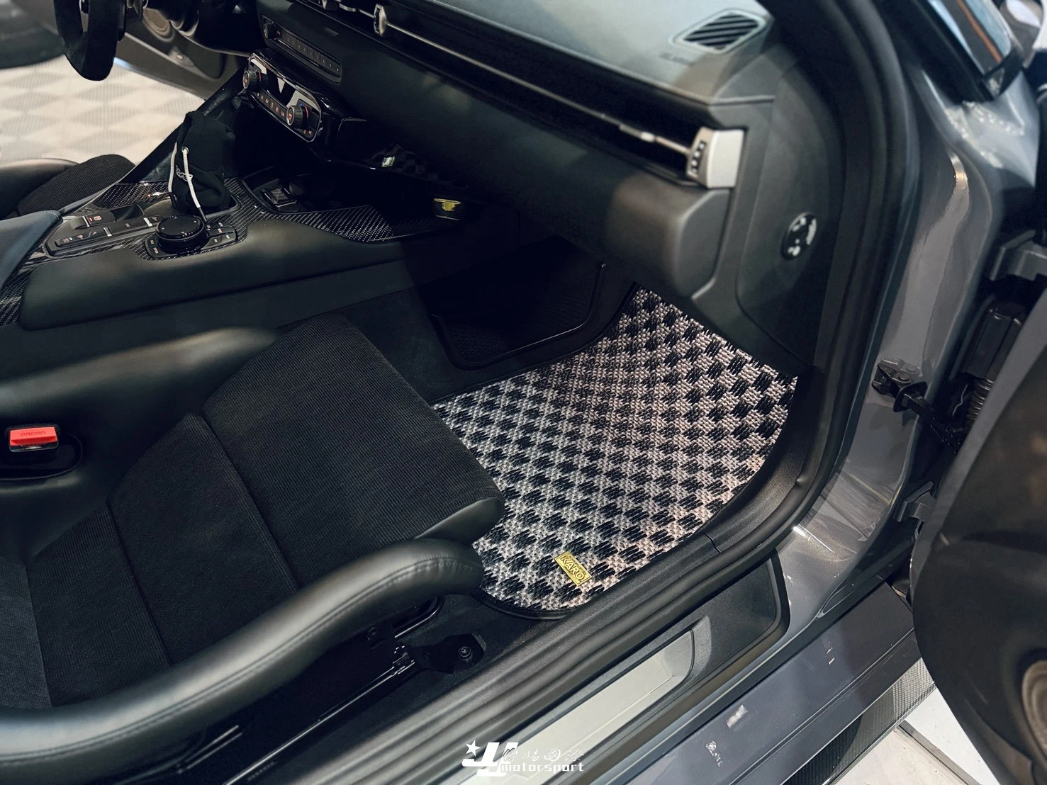 全新 TOYOTA GR SUPRA 牛魔王 A90 升級 日本 KARO 頂級訂製 腳踏墊