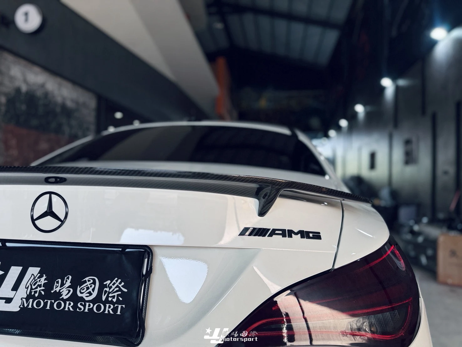 全新 賓士 BENZ CLA250 CLA45 CLA W117 RT 款 碳纖維 卡夢 CARBON 尾翼