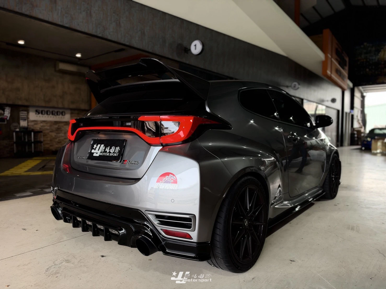 全新 TOYOTA GR YARIS 二代 自排 暴力鴨正 升級 正日本 TRD 前下巴 側裙 後下巴