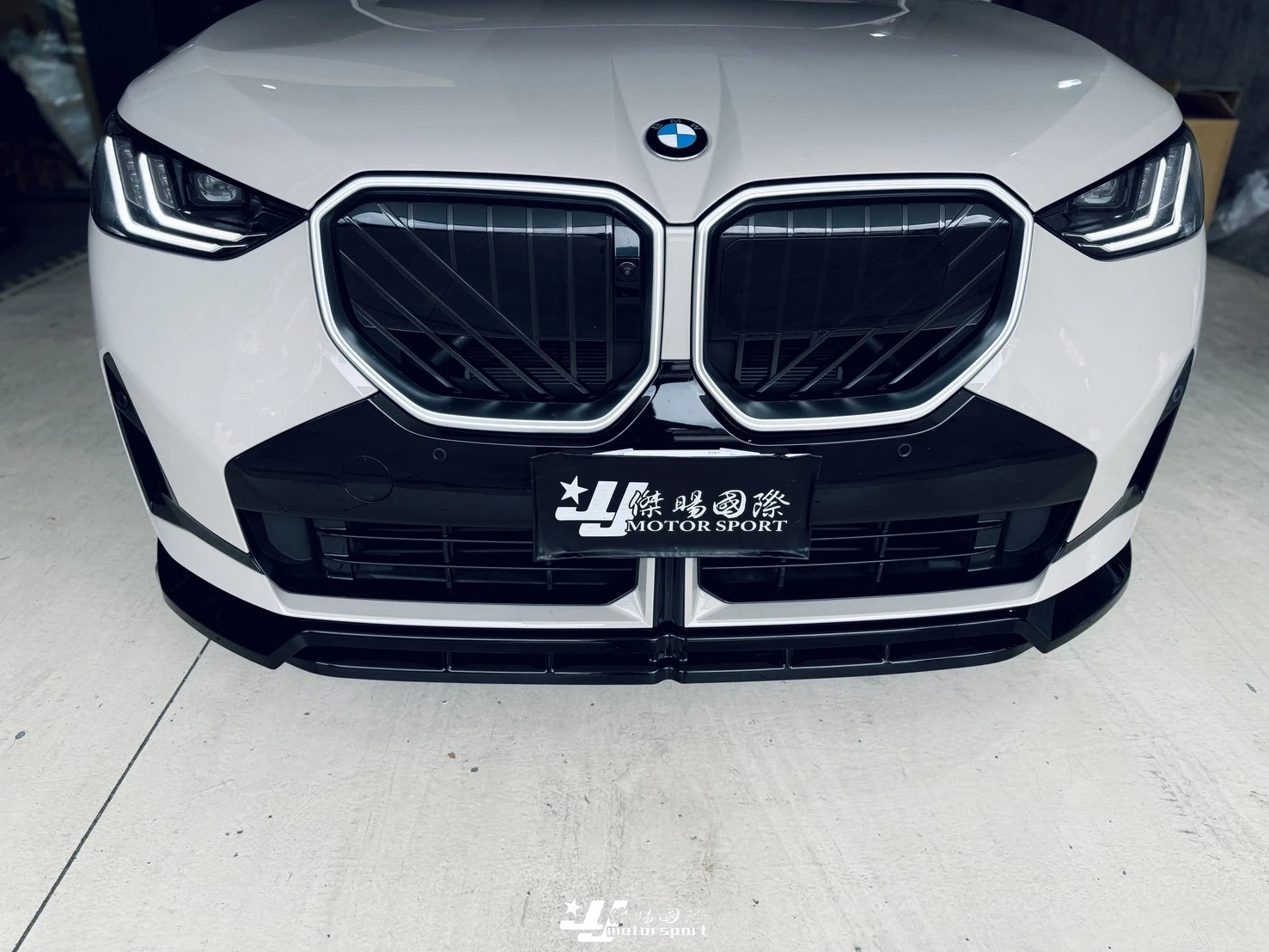 全新 寶馬 BMW X3 2025 2026 G45 Maxton Design MD 亮黑 前下巴